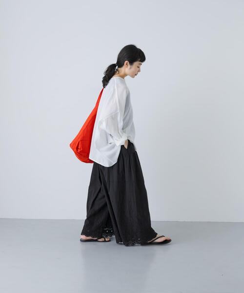 かぐれ(カグレ)の「刺繍ティアードパンツ(その他パンツ・レディース・ブラック/オフホワイト・FREE)」の17枚目の写真