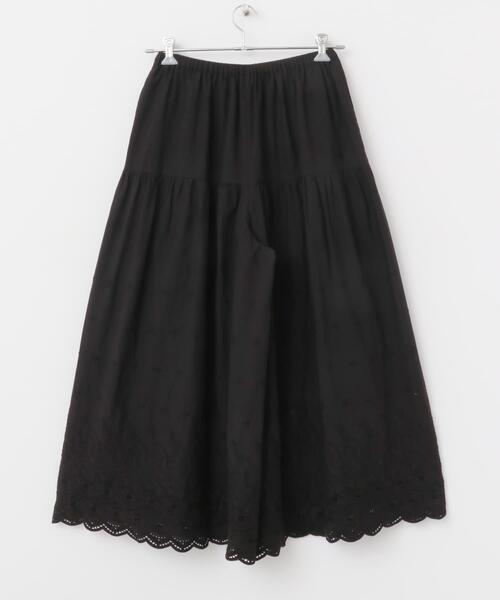 かぐれ(カグレ)の「刺繍ティアードパンツ(その他パンツ・レディース・ブラック/オフホワイト・FREE)」の22枚目の写真