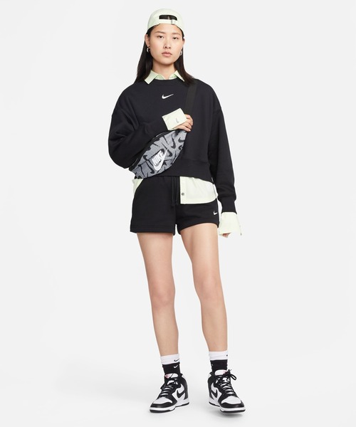 NIKE(ナイキ)の「NIKE WMNS NSW STYLE FLEECE L/S CREW OOS DQ5762-010(スウェット・メンズ・ブラック・M/S)」の7枚目の写真