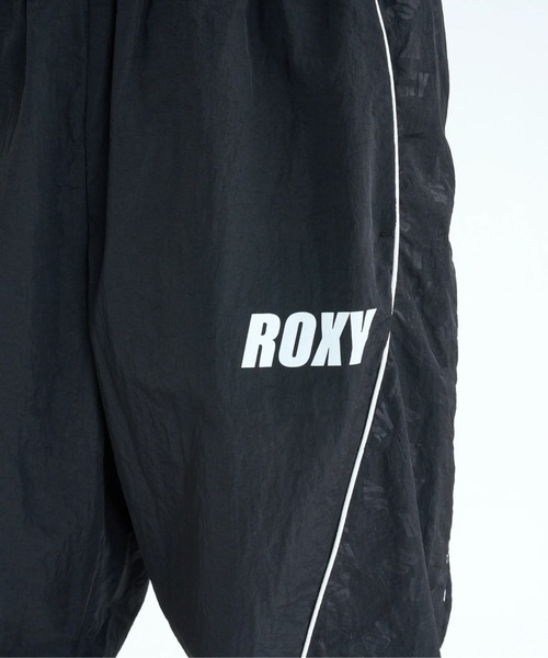 ROXY(ロキシー)の「HAVING FUN PANTS/ロキシー撥水加工ウエストゴムドローコード付きナイロンワイドパンツ(その他パンツ・レディース・ベージュ/ブラック・LARGE/MEDIUM/SMALL)」の10枚目の写真