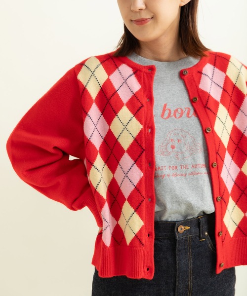 CHILD WOMAN（チャイルドウーマン）の「メリノウール アーガイル クルーネックカーディガン（カーディガン/ボレロ・レディース・ネイビー/レッド・FREE）」の9枚目の写真