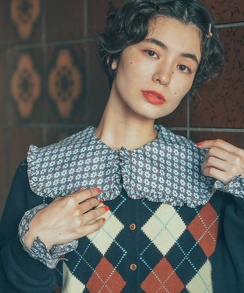 CHILD WOMAN（チャイルドウーマン）の「メリノウール アーガイル クルーネックカーディガン（カーディガン/ボレロ・レディース・ネイビー/レッド・FREE）」の7枚目の写真