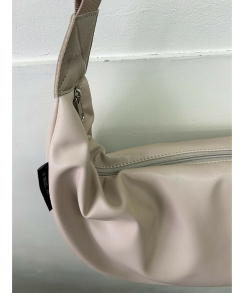 NOMINE（ノミネ）の「【SPRUCE】エコレザー ショルダーバッグ（ショルダーバッグ・レディース・ブラック/ベージュ・フリー）」の19枚目の写真