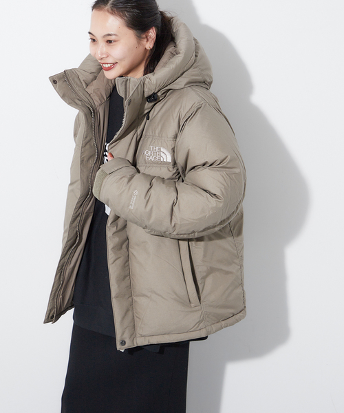 THE NORTH FACE(ザノースフェイス)の「《追加》【THE NORTH FACE】 Alteration Baffs Jacket:ダウンジャケット(ダウンジャケット/コート・レディース・ベージュ/ブラック・X-SMALL/SMALL)」の14枚目の写真