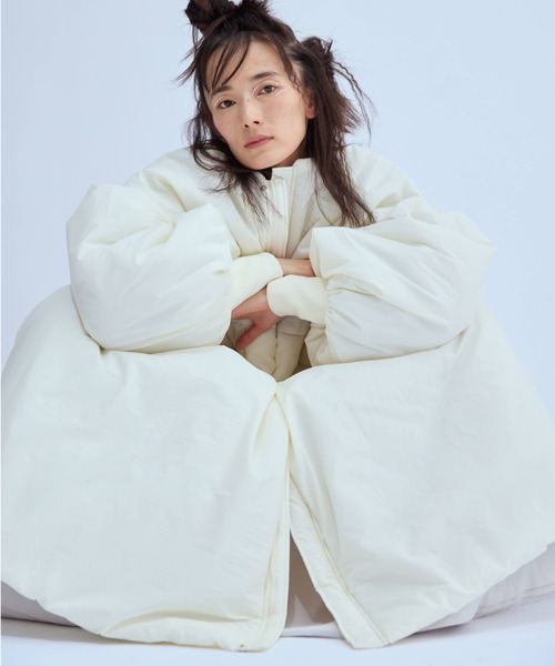 Libra Cue(リブラ キュー)の「MA-1モンスターコート(ダウンジャケット/コート・レディース・ブラック/カーキ/ネイビー/アイボリー・FREE)」の11枚目の写真