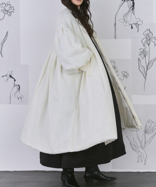 Libra Cue(リブラ キュー)の「MA-1モンスターコート(ダウンジャケット/コート・レディース・ブラック/カーキ/ネイビー/アイボリー・FREE)」の9枚目の写真