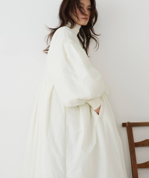 Libra Cue(リブラ キュー)の「MA-1モンスターコート(ダウンジャケット/コート・レディース・ブラック/カーキ/ネイビー/アイボリー・FREE)」の19枚目の写真