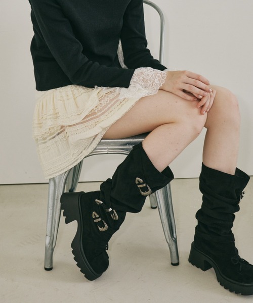 idem(イデム)の「2way kushu-kushu suede boots / 2wayスエードブーツ(ブーツ・レディース・ブラウン/ブラック・SMALL/MEDIUM/LARGE)」の15枚目の写真