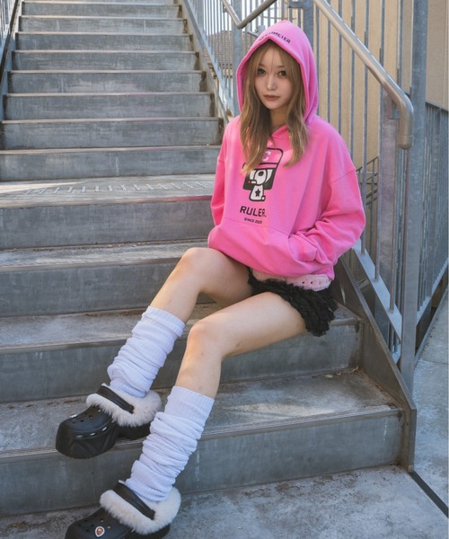 centimeter(センチメーター)の「Boxy ruler hoodie(パーカー・メンズ・ヘザーグレー/ブラック/ピンク・MEDIUM/LARGE/X-LARGE)」の18枚目の写真