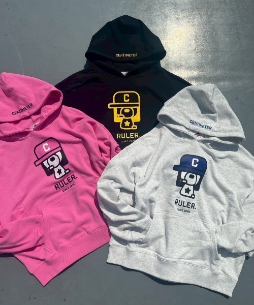 centimeter(センチメーター)の「Boxy ruler hoodie(パーカー・メンズ・ヘザーグレー/ブラック/ピンク・MEDIUM/LARGE/X-LARGE)」の5枚目の写真