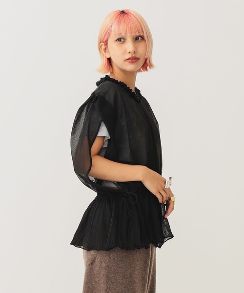 BEAMS COUTURE(ビームスクチュール)の「シースルー ニットベスト(ベスト・レディース・ブラック/ベージュ/オフホワイト・ONE SIZE)」の2枚目の写真