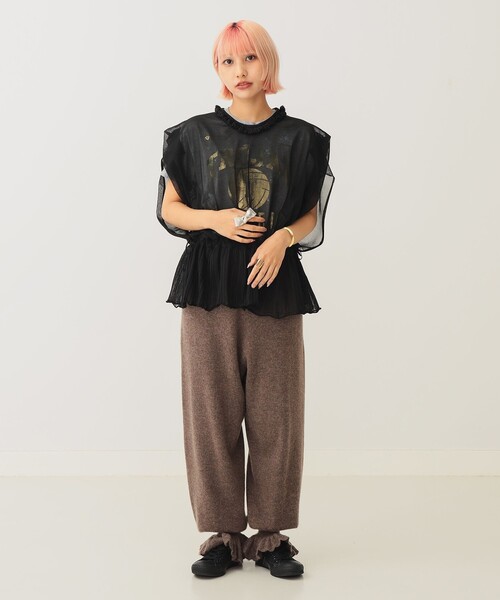 BEAMS COUTURE(ビームスクチュール)の「シースルー ニットベスト(ベスト・レディース・ブラック/ベージュ/オフホワイト・ONE SIZE)」の15枚目の写真
