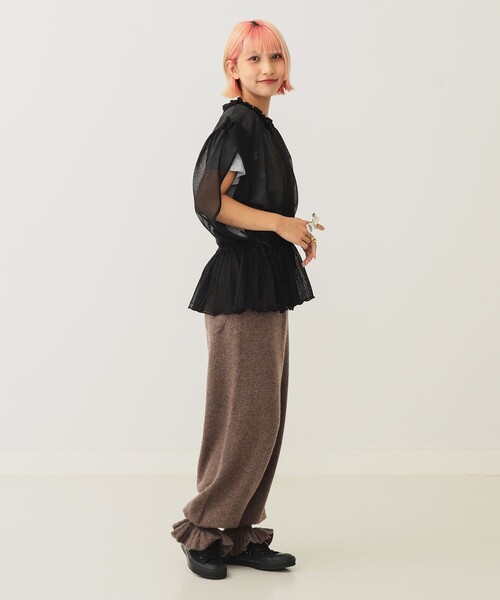 BEAMS COUTURE(ビームスクチュール)の「シースルー ニットベスト(ベスト・レディース・ブラック/ベージュ/オフホワイト・ONE SIZE)」の16枚目の写真