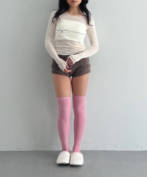 BASERANGE（ベースレンジ）の「Baserange Overknee socks（ソックス/靴下・レディース・ピンク/グレー/ナチュラル・36）」の2枚目の写真