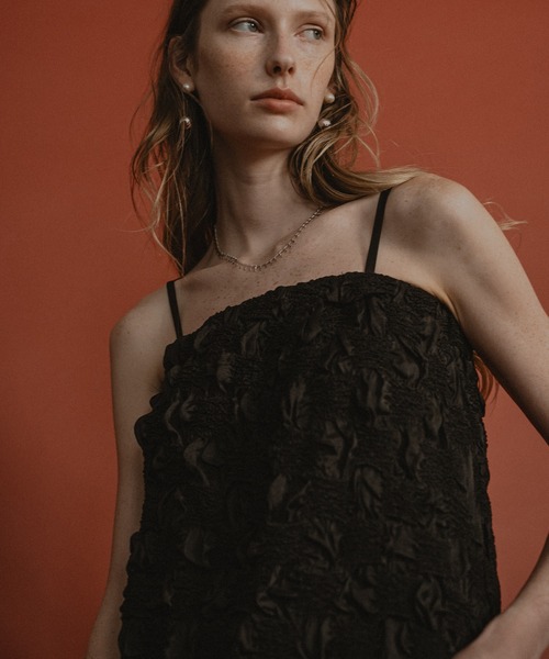 et.UNiVER(エトユニベール)の「Shirred layered dress set(ドレス・レディース・ブラック/グレー/キャメル・SMALL/MEDIUM/LARGE)」の13枚目の写真