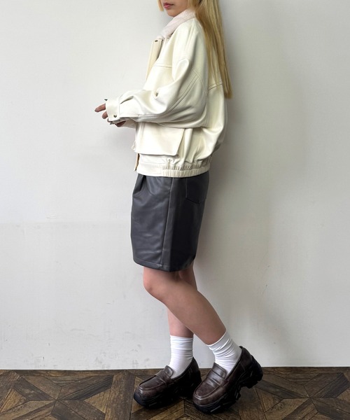 NICOLE CLUB(ニコル クラブ)の「2wayヴィンテージ加工ブルゾン(ブルゾン・レディース・オフホワイト/ブラウン・MEDIUM)」の16枚目の写真