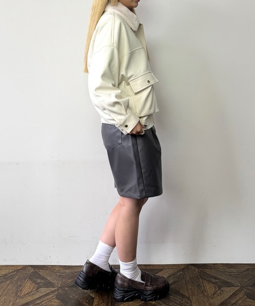 NICOLE CLUB(ニコル クラブ)の「2wayヴィンテージ加工ブルゾン(ブルゾン・レディース・オフホワイト/ブラウン・MEDIUM)」の17枚目の写真