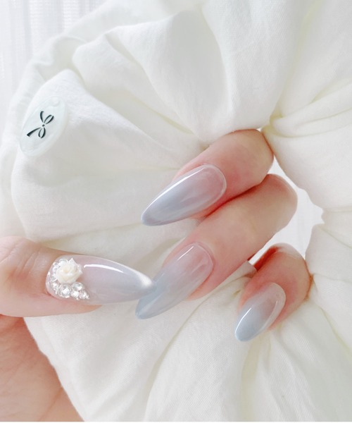 KONVINI（コンビニ）の「【not a nail】水光マグネットビジューラインデザインロングネイルチップ（ネイルシール/ネイルチップ・レディース・グレイッシュブルー/ベージュ/シルバー/スカイブルー系/ベージュ系その他・SMALL/MEDIUM）」の12枚目の写真