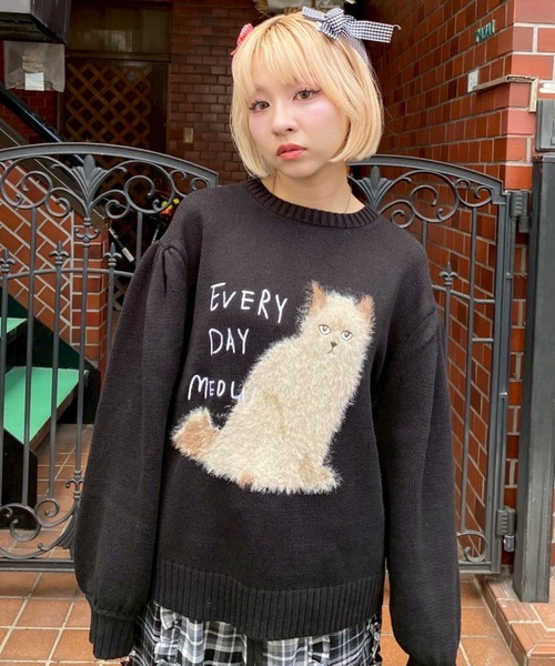 Candy Stripper(キャンディストリッパー)の「MEOW VOLUME SLEEVE ニット(ニット/セーター・レディース・オフホワイト/グレー/ブラック・FREE)」の8枚目の写真