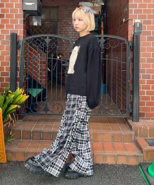 Candy Stripper(キャンディストリッパー)の「MEOW VOLUME SLEEVE ニット(ニット/セーター・レディース・オフホワイト/グレー/ブラック・FREE)」の10枚目の写真