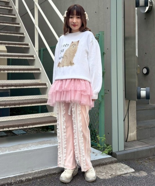 Candy Stripper(キャンディストリッパー)の「MEOW VOLUME SLEEVE ニット(ニット/セーター・レディース・オフホワイト/グレー/ブラック・FREE)」の22枚目の写真