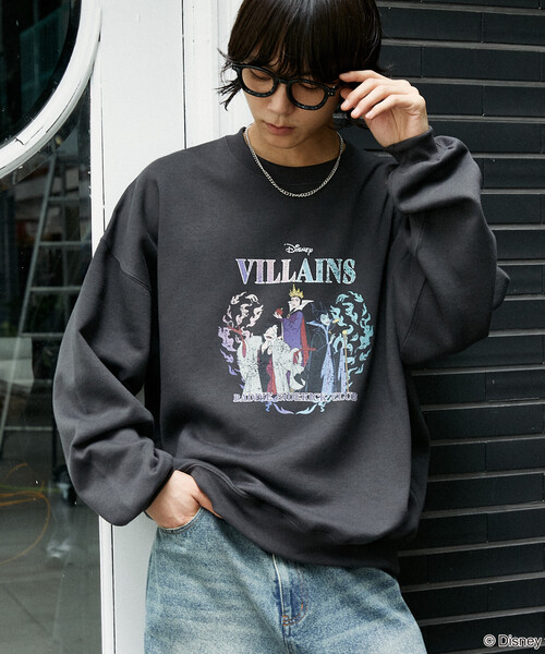 PUBLUX（パブリュクス）の「PUBLUX/パブリュクス 別注 'Disney VILLAINS' SWEAT/'ディズニーヴィランズ' プリントスウェット(限定展開)（スウェット・メンズ・チャコールグレー/ライトグレー・MEDIUM/LARGE/SMALL）」の9枚目の写真