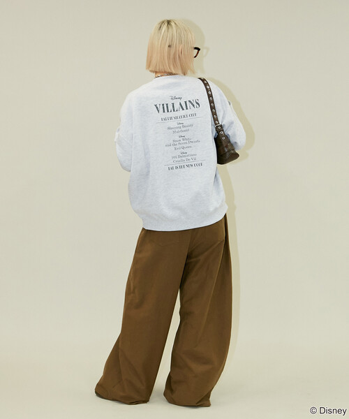 PUBLUX（パブリュクス）の「PUBLUX/パブリュクス 別注 'Disney VILLAINS' SWEAT/'ディズニーヴィランズ' プリントスウェット(限定展開)（スウェット・メンズ・チャコールグレー/ライトグレー・MEDIUM/LARGE/SMALL）」の19枚目の写真