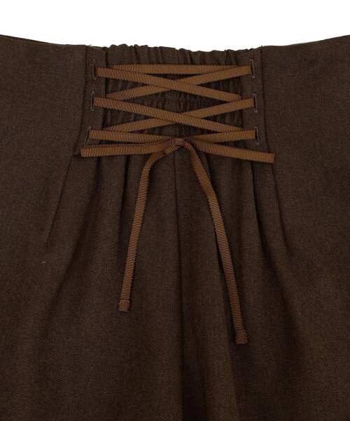 earth music&ecology(アースミュージックアンドエコロジー)の「バックレースアップショートパンツ(その他パンツ・レディース・ブラウン/ブラック・S/M)」の6枚目の写真