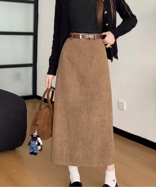 CHUL（チュル）の「コーデュロイAラインスカート（スカート・レディース・ブラック/ライトブラウン/ブラウン・SMALL/MEDIUM/LARGE/X-LARGE）」の3枚目の写真
