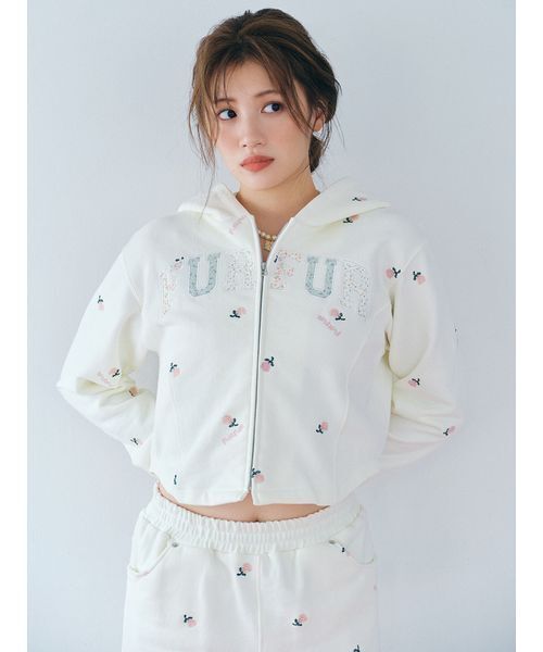 FURFUR(ファーファー)の「フラワー刺繍ジップアップフーディー(スウェット・レディース・アイボリー/グレー/ネイビー・F)」の4枚目の写真