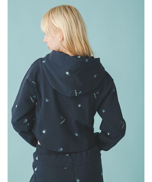 FURFUR(ファーファー)の「フラワー刺繍ジップアップフーディー(スウェット・レディース・アイボリー/グレー/ネイビー・F)」の11枚目の写真