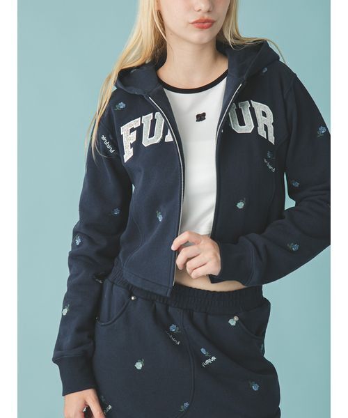 FURFUR(ファーファー)の「フラワー刺繍ジップアップフーディー(スウェット・レディース・アイボリー/グレー/ネイビー・F)」の18枚目の写真