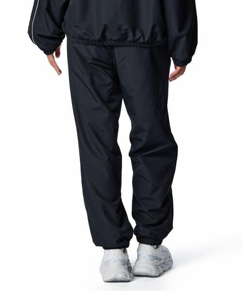 UNDER ARMOUR（アンダーアーマー）の「UAトリコット ライナー ウーブン パンツ（トレーニング/レディース）（その他パンツ・レディース・ブラック・M/L/S/XL）」の2枚目の写真