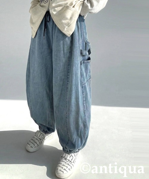 antiqua(アンティカ)の「デニム バルーンパンツ(デニムパンツ・レディース・グレー/ブルー・ONESIZE)」の11枚目の写真