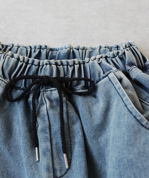 antiqua(アンティカ)の「デニム バルーンパンツ(デニムパンツ・レディース・グレー/ブルー・ONESIZE)」の21枚目の写真