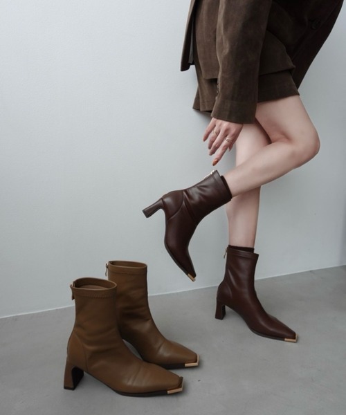 ORiental TRaffic by yuri（オリエンタルトラフィックバイユリ）の「ZOZOTOWN限定 新作 トゥキャップ モチーフ ヒールブーツ /51390（ブーツ・レディース・ベージュ/ブラック/ブラウン・LL/L/M/S）」の15枚目の写真