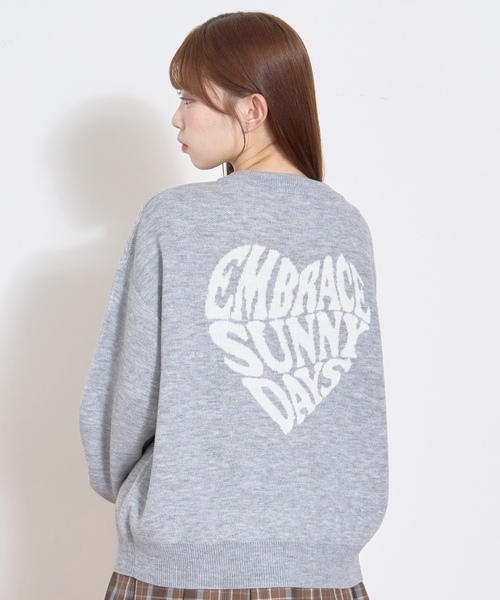 LOVETOXIC（ラブトキシック）の「【GOODPRICE】バックハートニットプルオーバー（ニット/セーター・キッズ・ネイビー/トップグレー/アイボリー/ブラック・M:150cm/S:140cm/L:160cm/130cm）」の3枚目の写真