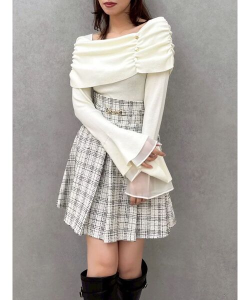 dazzlin（ダズリン）の「オフショルライクギャザーニット（ニット/セーター・レディース・ブラック/オフホワイト/ピンク/ボルドー・FREE）」の14枚目の写真