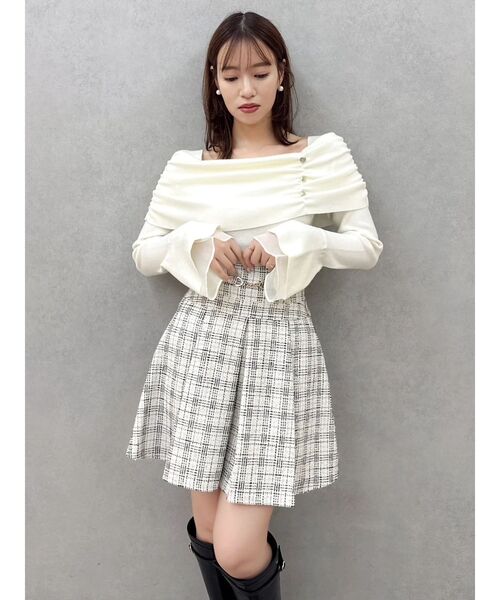 dazzlin（ダズリン）の「オフショルライクギャザーニット（ニット/セーター・レディース・ブラック/オフホワイト/ピンク/ボルドー・FREE）」の15枚目の写真