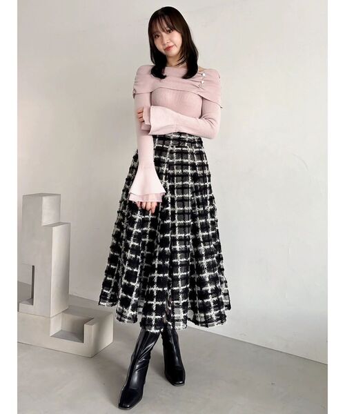 dazzlin（ダズリン）の「オフショルライクギャザーニット（ニット/セーター・レディース・ブラック/オフホワイト/ピンク/ボルドー・FREE）」の20枚目の写真