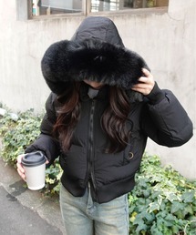 unnu（ユヌ）の「ボリュームファーフードショートパデッドジャケット（ダウンジャケット/コート・レディース）」