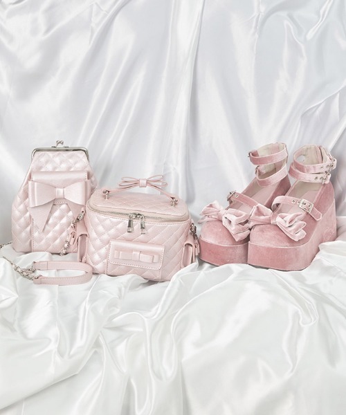 FickleBebe（フィクルベベ）の「キルティングリボンバニティ