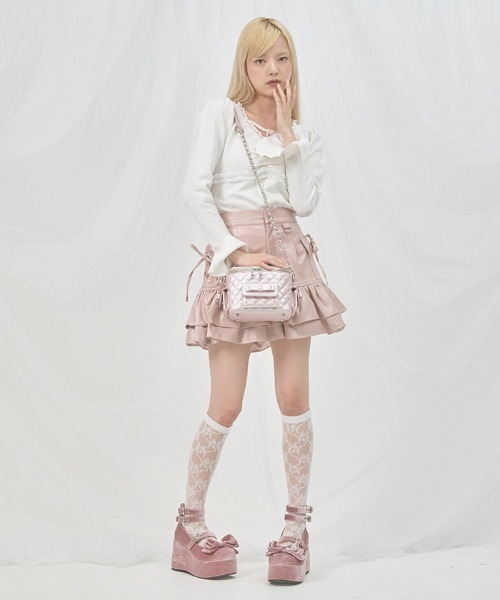 FickleBebe(フィクルベベ)の「キルティングリボンバニティ(ショルダーバッグ・レディース・ピンク/ブラック/ブルー・FREE)」の9枚目の写真