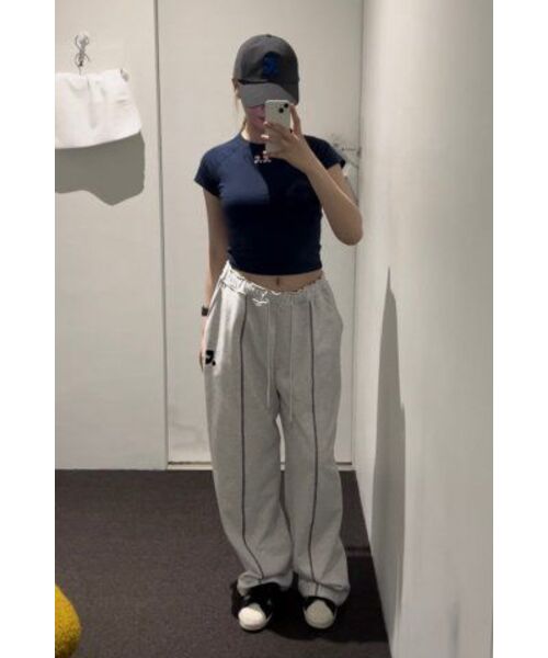 Rest&Recreation（レストアンドレクリエーション）の「RR LOGO CROP TOP_NAVY（Tシャツ/カットソー・レディース・その他・SMALL）」の3枚目の写真