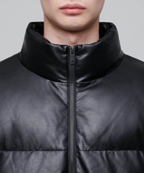 MUSINSA STANDARD（ムシンサスタンダード）の「シンセティックレザープッパーショートパディングジャケット[ブラック]（ダウンジャケット/コート・メンズ・その他・MEDIUM/LARGE/X-LARGE/XX-LARGE）」の19枚目の写真