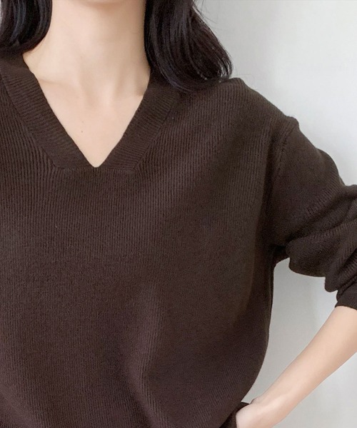 LOWO(ロワ)の「冬の室内や暖房下に◎ 大人見えニットセットアップ(ハーフパンツ)(セットアップ・レディース・チャコールグレー/ブラウン/ベージュ・FREE)」の9枚目の写真