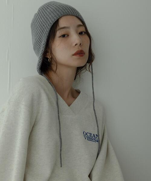URBAN RESEARCH Sonny Label（アーバンリサーチサニーレーベル）の「イヤーニットキャップ（ニットキャップ/ビーニー・レディース・グレー/チャコールグレー・ONE）」の4枚目の写真