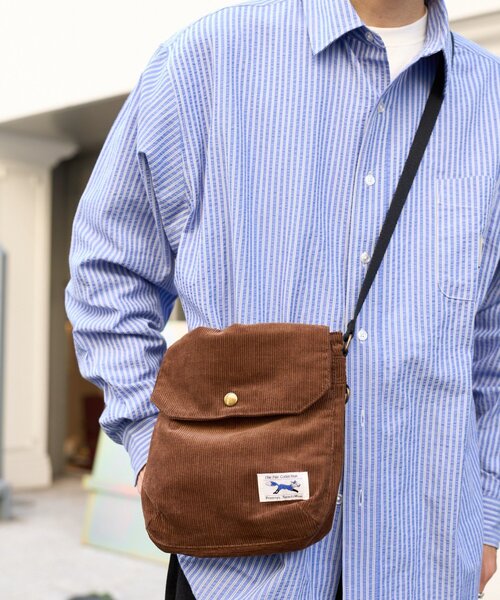 PENNEYS（ぺニーズ）の「【FOX】コーデュロイフラップミニショルダーBAG（ショルダーバッグ・レディース・ブラウン/ブラック/オフホワイト・ONE SIZE）」の6枚目の写真