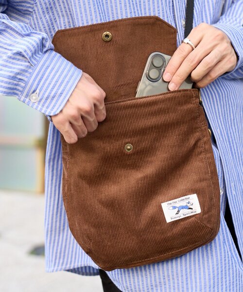 PENNEYS（ぺニーズ）の「【FOX】コーデュロイフラップミニショルダーBAG（ショルダーバッグ・レディース・ブラウン/ブラック/オフホワイト・ONE SIZE）」の8枚目の写真