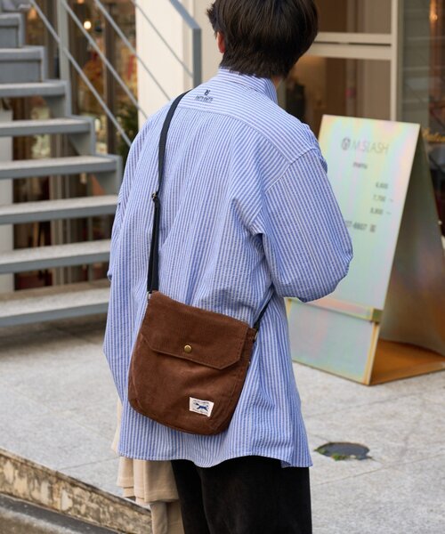 PENNEYS（ぺニーズ）の「【FOX】コーデュロイフラップミニショルダーBAG（ショルダーバッグ・レディース・ブラウン/ブラック/オフホワイト・ONE SIZE）」の10枚目の写真